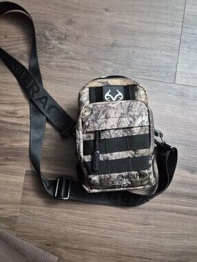 WolfPak Camo Crossbody Sling Bag 4L- Brown/Gray